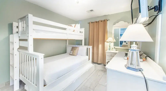 Beachside Villas 814