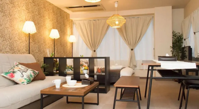 Comfort Self Hotel First Breath, Забронировать Отель Отели Осаки с парковкой, рядом с Aizenzaka Slope, Парковка