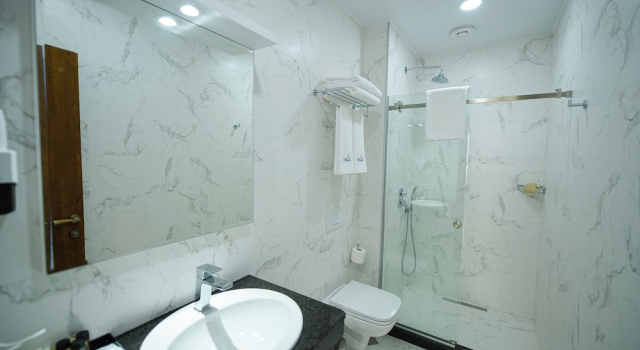 Двухместный номер Standard с балконом Calligraphy Hotel