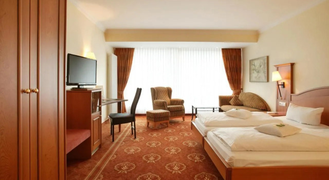 Hotel Ochsen, Забронировать Отель Хёфен-на-Энце Кальв