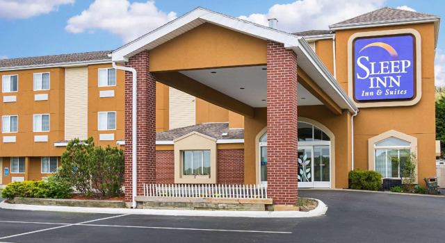 Двухместный люкс Sleep Inn & Suites Niantic North