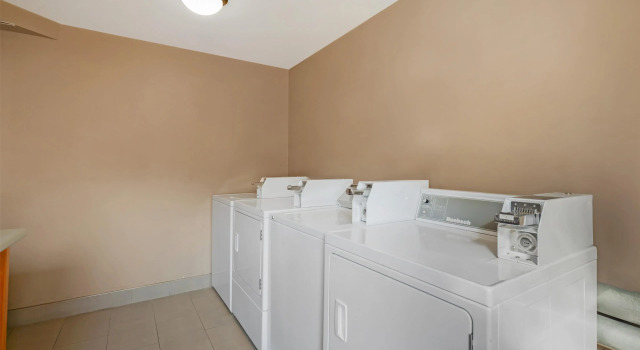 BEST WESTERN PLUS Valemount Inn & Suites, Buchen Sie Hotel Hotels in British Columbia mit Pool, Schwimmbad