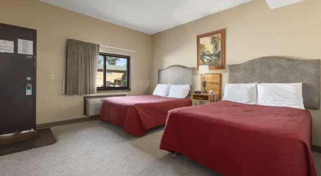 Standard- firedobbelt værelse Commander Motel