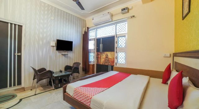 OYO 71947 Hotel Swaroop Retreat, Rezervovat Hotel Narendranagar Uttarakhand