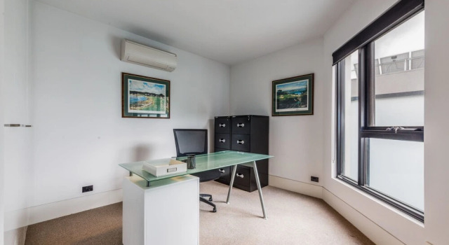 Luxury Designer Townhouse Parking, Varaa Hotelli Kew 