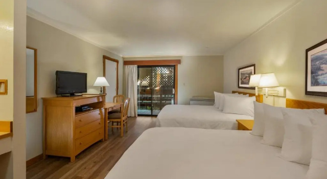Двухместный номер Standard с балконом Harbor Lite Lodge