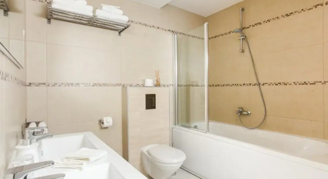 Вилла с 5 комнатами с балконом Villa Dupcic