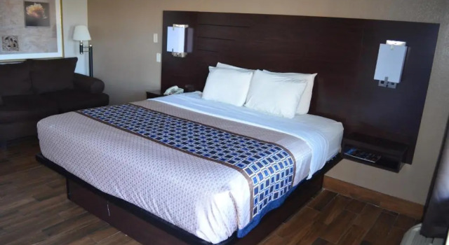 Номер Standard Hill Country Inn
