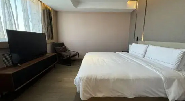 Люкс с видом на улицу Atour Hotel Beijing Liuli Bridge West Station