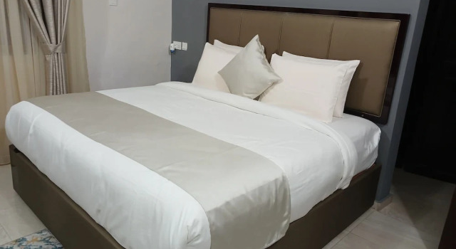 Relax Court Hotel