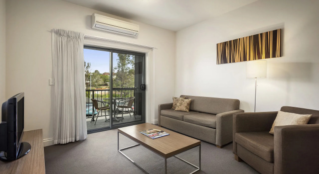 Quest Ipswich Serviced Apartments, Book Hotel Hoteller i Brisbane Region med pool, Swimmingpool