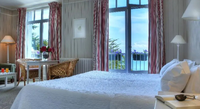 Двухместный номер Superior с частичным видом на море Le Grand Hotel des Bains & Spa - Bretagne