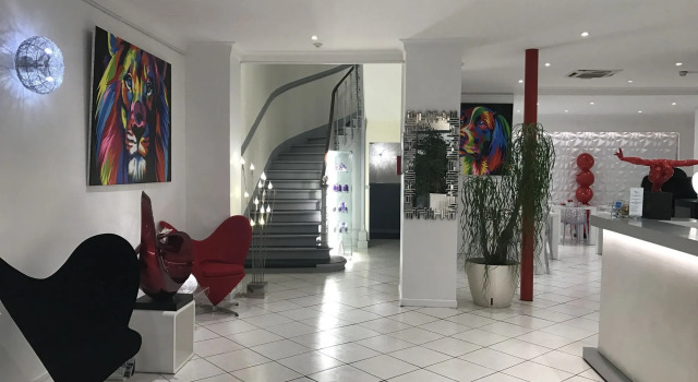 Hôtel Le Capitole, Забронировать Отель Отели Тулузы с завтраком, рядом с Сад растений, Завтраки