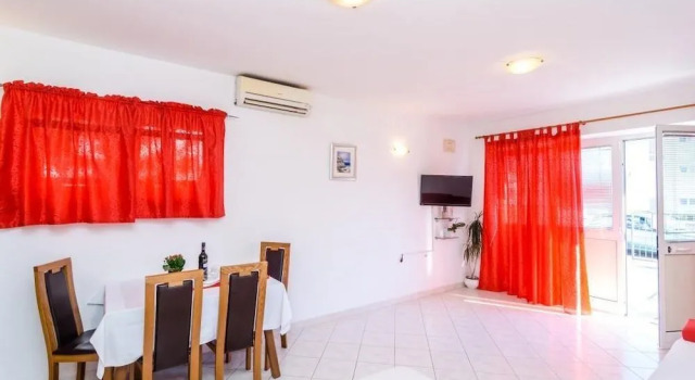 Apartment Italia, Забронировать Апартаменты/квартира Дубровник Регион Дубровника, рядом с Открытый рынок Груж