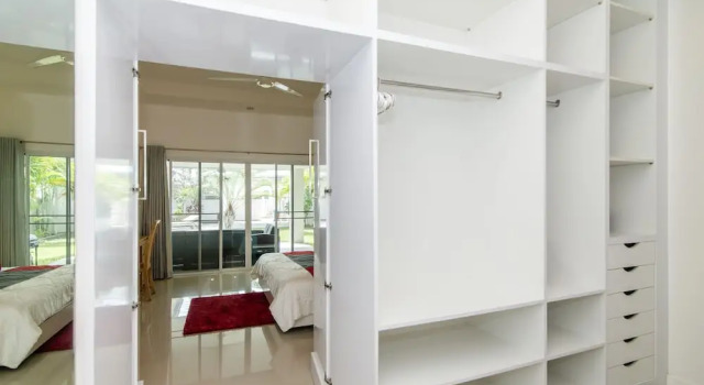 3 Bedroom Pool Villa L53, Забронировать Вилла Отели провинции Прачуапкхирикхан с парковкой, Парковка
