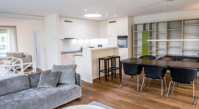 Апартаменты Deluxe City Apartments