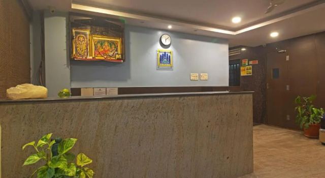 Hotel NS Royal Emirates With 3Hr Early check in, Rezerwuj Hotel Jubilee Hills 