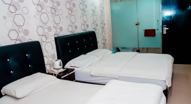 Трёхместный номер Standard Victory 2 Boutique Hotel