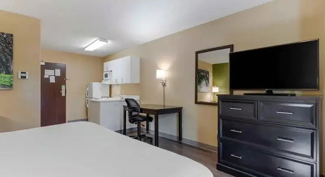 Одноместный люкс Baymont by Wyndham Auburn Hills South