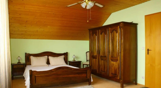 Ferienwohnung Luise, Забронировать Отель Троссинген Swabian Alps