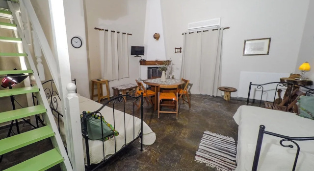 Семейные апартаменты oceanfront Kypri Apartments