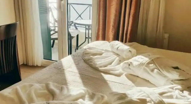 Двухместный номер Standard с балконом и с видом на море The Manessi City Boutique Hotel