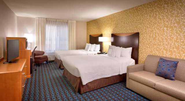 Четырёхместный номер Standard Fairfield by Marriott Inn & Suites Richfield