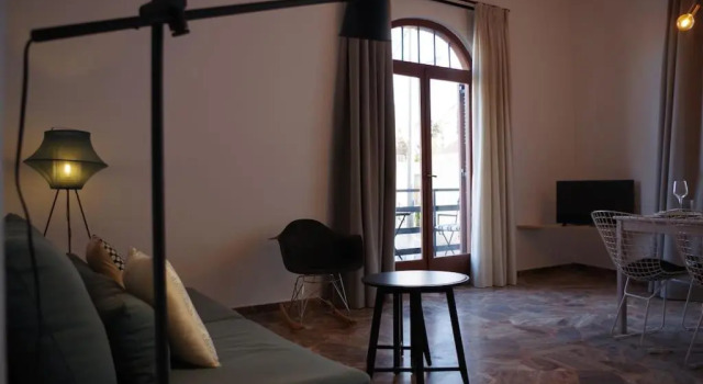 Kabana, a unique house in Sellia, Rezerwuj Hotel Hotele w Retimno z parkingiem, Parking