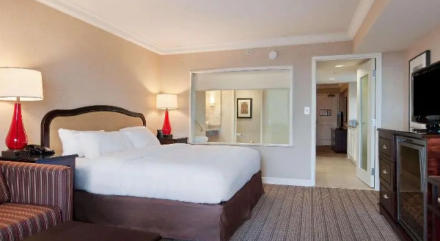Номер Hilton Niagara Falls/ Fallsview Hotel and Suites