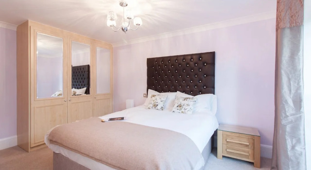 Апартаменты с 2 комнатами с балконом и с видом на реку Canary Wharf Luxury River view apartment
