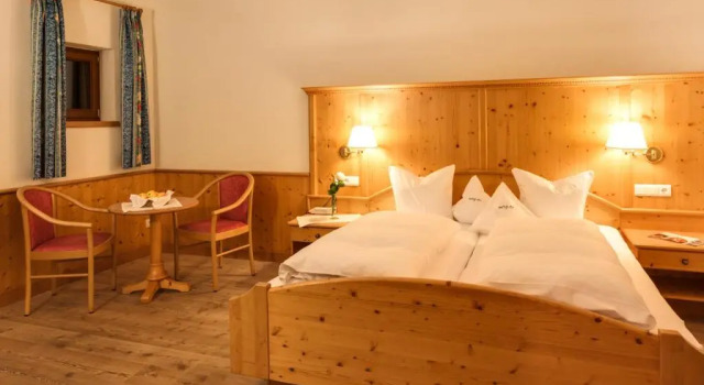 Двухместный номер Standard с балконом Hotel Jonathan