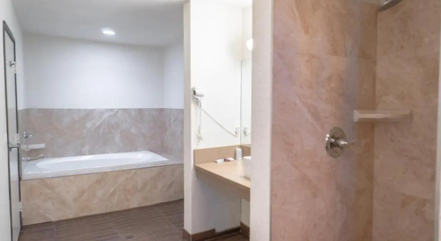 Номер Standard Maywood Inn