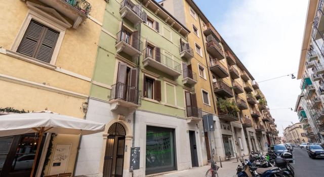 Residenza Marconi 1, Забронировать Апартаменты/квартира Отели Вероны с парковкой, рядом с Филармонический театр Вероны, Парковка