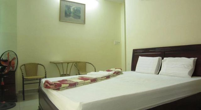 Van Luu Hotel, Забронировать Отель District 6 Хошимин