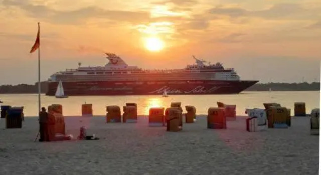 Windjammer Eagle, Забронировать Отель Лабё Bay of Kiel