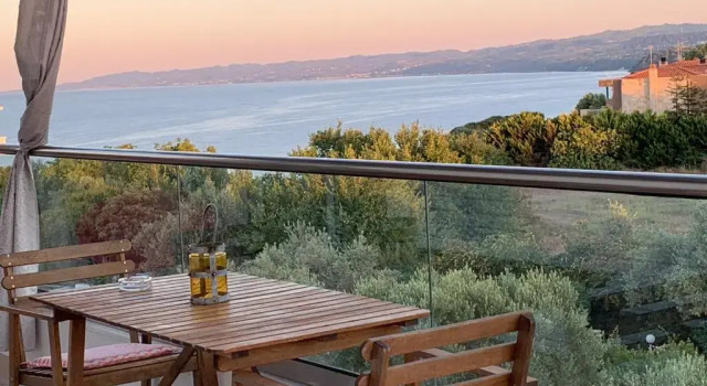 Вилла c 1 комнатой Villa Evita , penthouse, 53m2 ,Athytos , astonishing sea view