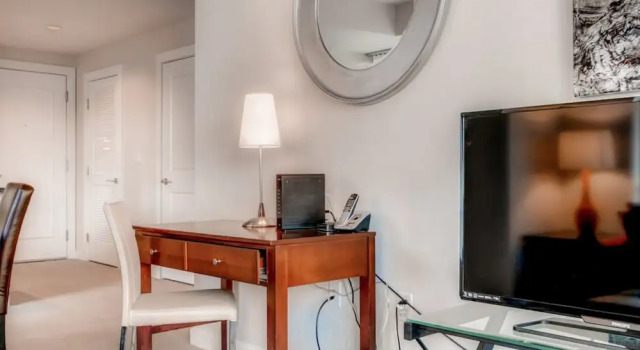 Global Luxury Suites at Friendship Village, Rezervovat Hotel Bethesda Washington DC Metropolitan area