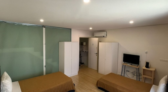 Кровать в общем номере (мужской номер) Casa Augusta 4