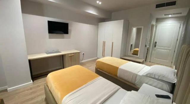 Трёхместный номер Hotel Alion