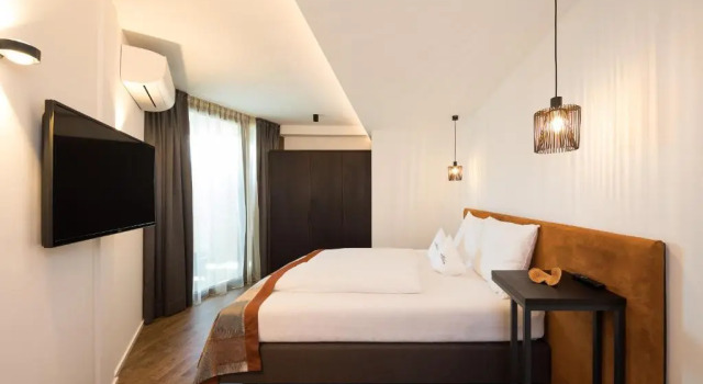 Люкс Deluxe Hotel Der Weinmesser