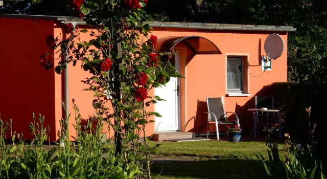 Апартаменты FeWo WE 6402 Ferien u Angeln auf Rügen-ruhige Lage,Garten!