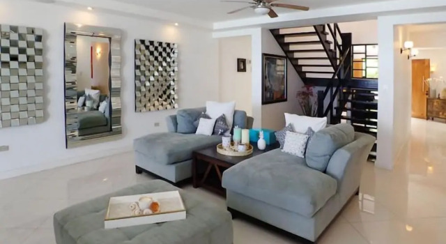 Dreamtime by the Sea, Montego Bay 6BR, Забронировать Вилла Отели Монтего-Бэй с парковкой, Парковка