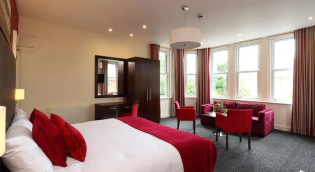 Chalfield Manor Boutique Hotel