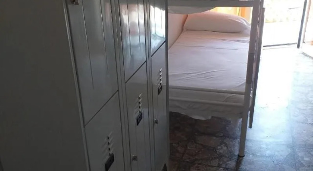 Alexander hostel, Prenota Ostello Hotel economici a Napoli