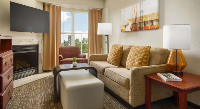 Люкс с 2 комнатами Homewood Suites by Hilton Providence-Warwick