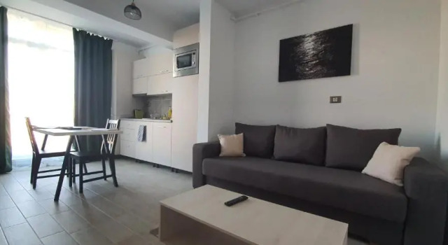 ZIAN'S Studio Mamaia Nord Beach Resort, Varaa Lomakeskus Hotellit Mamaia-Sat pysäköinnillä, Pysäköinti