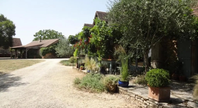 Коттедж с 2 комнатами La Petite Grange