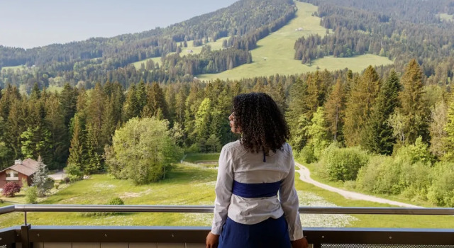 Номер Standard Boutique hôtel Corbetta & SPA - A 5 minutes de lautoroute A12 aux Paccots sur Montreux, profitez de la montagne et du lac Léman- LOFT FAMILIAL DISPONIBLE