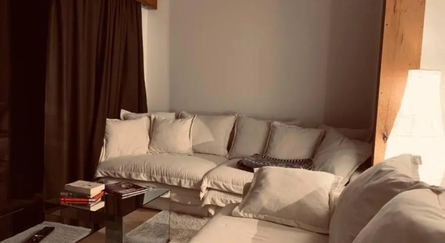 Mariam's Stunning and Sunny Apt, Prenota Hotel Hotel a Mtkheta-Mtianeti con parcheggio, Parcheggio