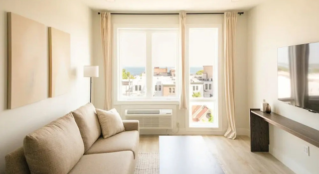 Boardwalk Suites & Residences By Kasa, Rezerwuj Apartamentowiec hotelowy Traverse City Michigan